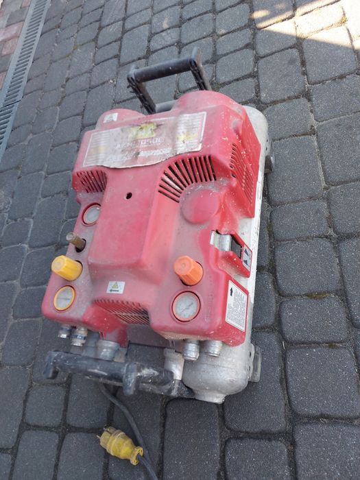 Kompresor wysokociśnieniowy specjalistyczny 30 bar