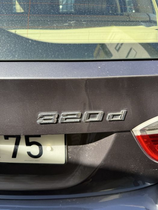 Vende se BMW 320D 2008