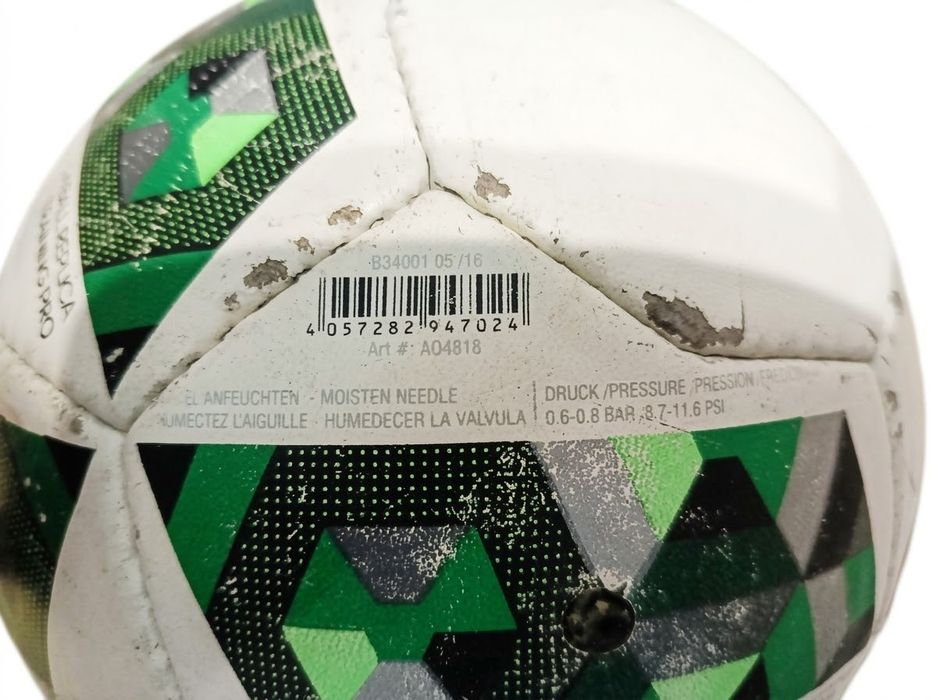 ОРИГИНАЛЬНЫЙ Футбольный м'яч Adidas