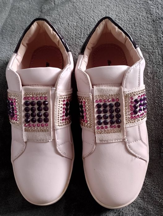 Buty sportowe Balada w rozmiarze 36