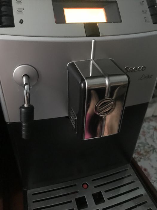 Кавоварка Saeco Lirika