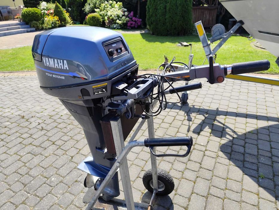 Yamaha 9.9 Uciągowy, rumpel, rozruch elektryczny ,długa stopa, 2001r