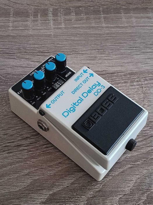 Boss DD-3 Digital Delay (Made In Japan - Long Chip) 1990