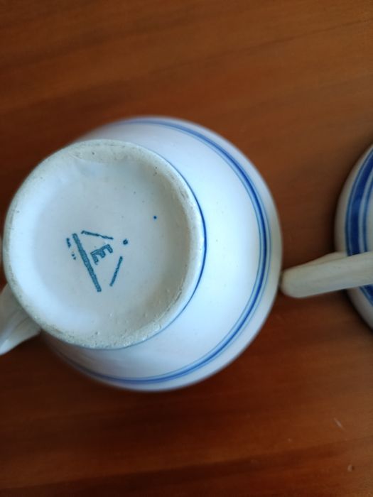 Three Very Old Cups435433638336942081