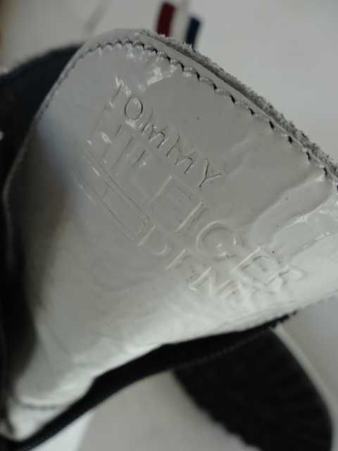 Buty TOMMY HILFIGER roz 39 Lakierowana Skóra Botki Damskie
