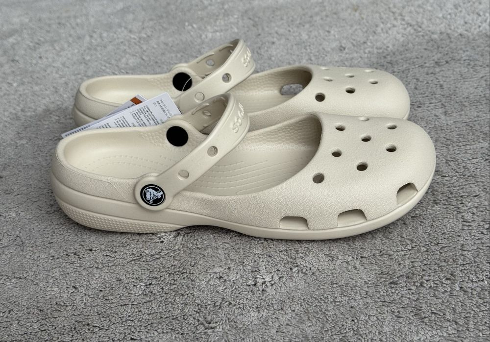 Жіночі балетки Crocs Classic Ballet Bone m5 w7 37р 23.5см