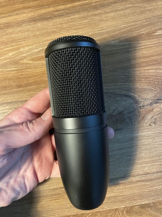 Мікрофон AKG P120