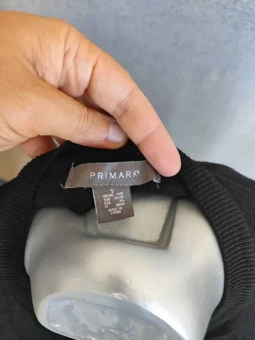 Casaco Preto Primark com Babados – Tamanho S (Novo c/ etiqueta)