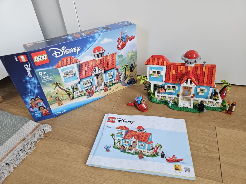 Lego 43268 Lilo and Stitch Beach House