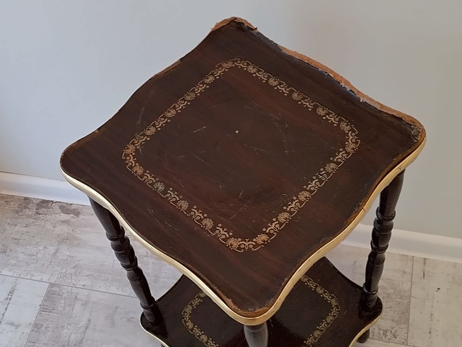 Подставка для цветов столик 30*30*60 см