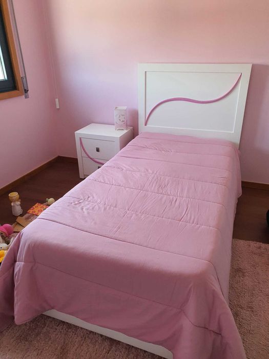 Quarto de menina completo