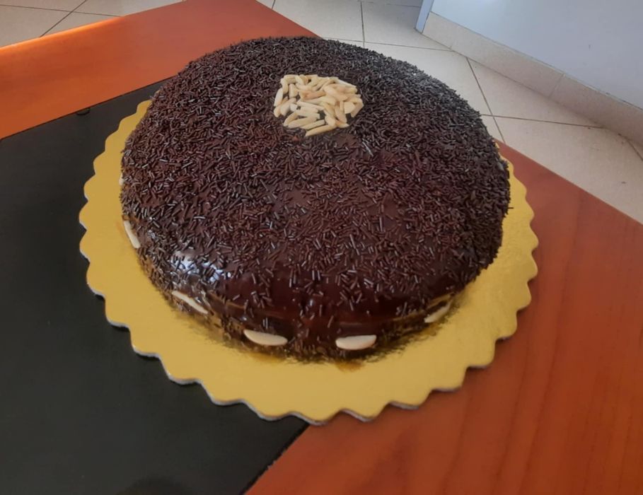 Bolos caseiros personalizáveis - Feitos no dia