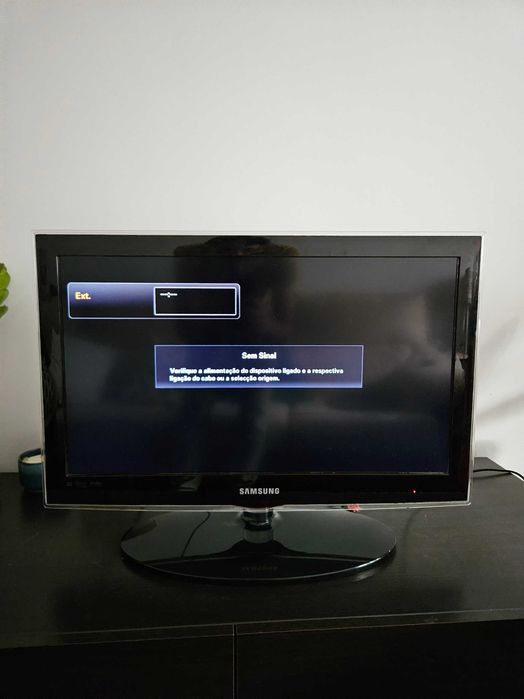 Televisor LED Samsung 26"
