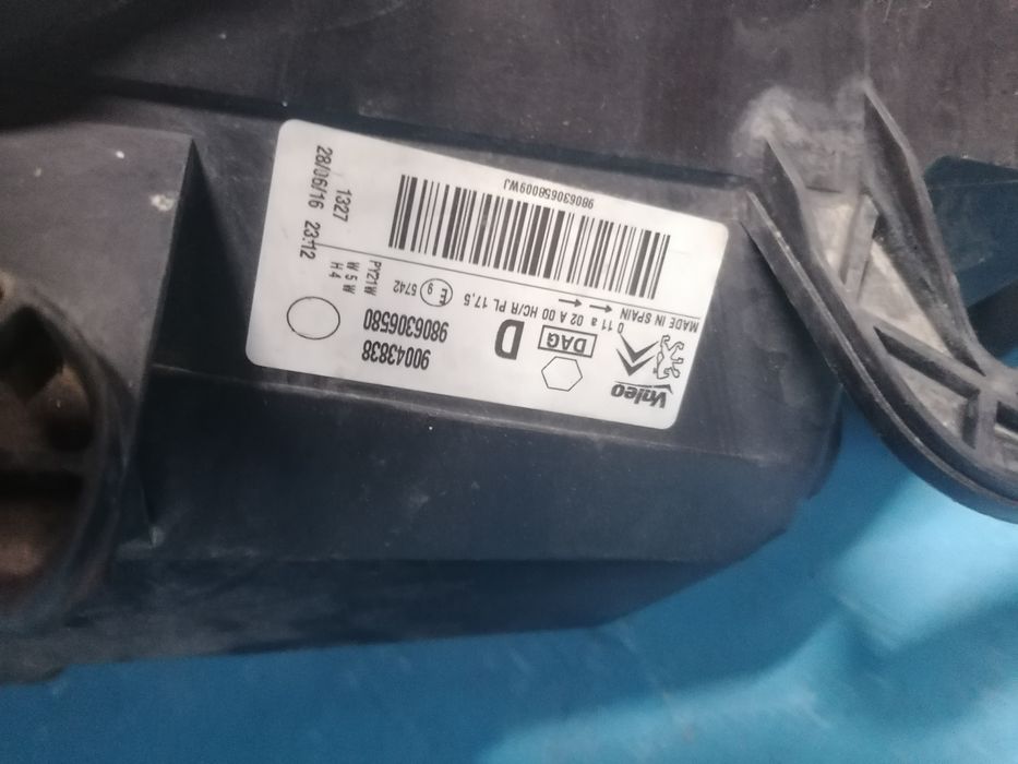 Farol ou óptica Citroën berlingo de 2016 lado direito