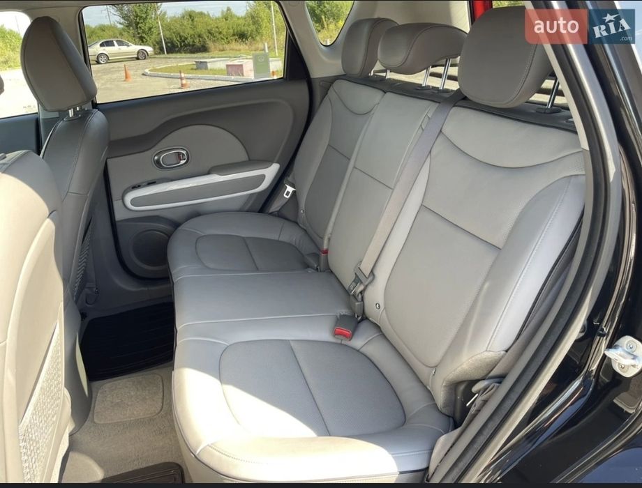 Оренда Електромобілья,250км запас