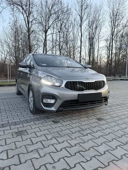 Kia Carens Super Stan! Automat ! Pierwszy właściciel w Kraju ! 7 - Osobowy !