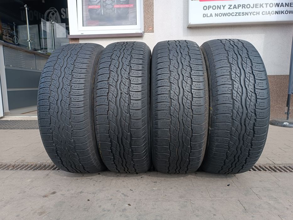 235/55R18 Bridgestone Dueler H/T 687