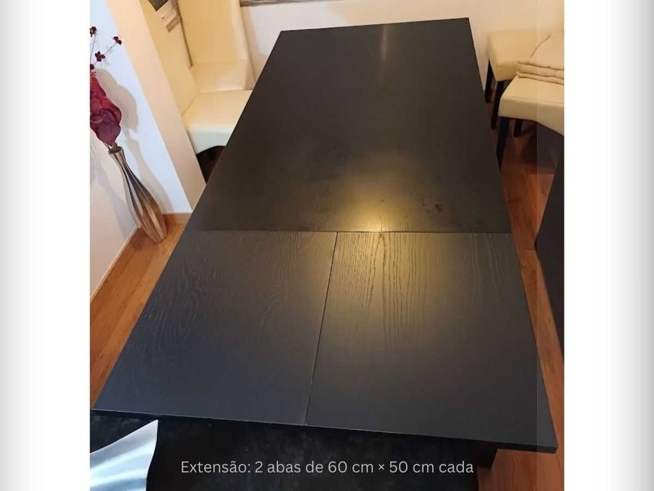 Mesa Extensível em Carvalho Francês Preto — Madeira Maciça 160cm