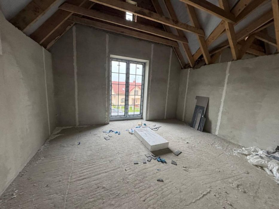 Продаж просторого котеджу с.Солонка (в.Наварійська)