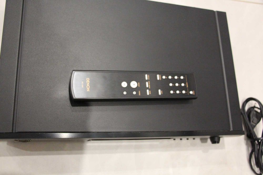 Denon  TU-1500 AE  FM тюнер з пультом