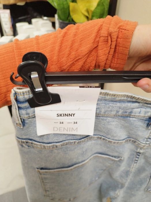 NOWE spodnie jeansy męskie Cropp