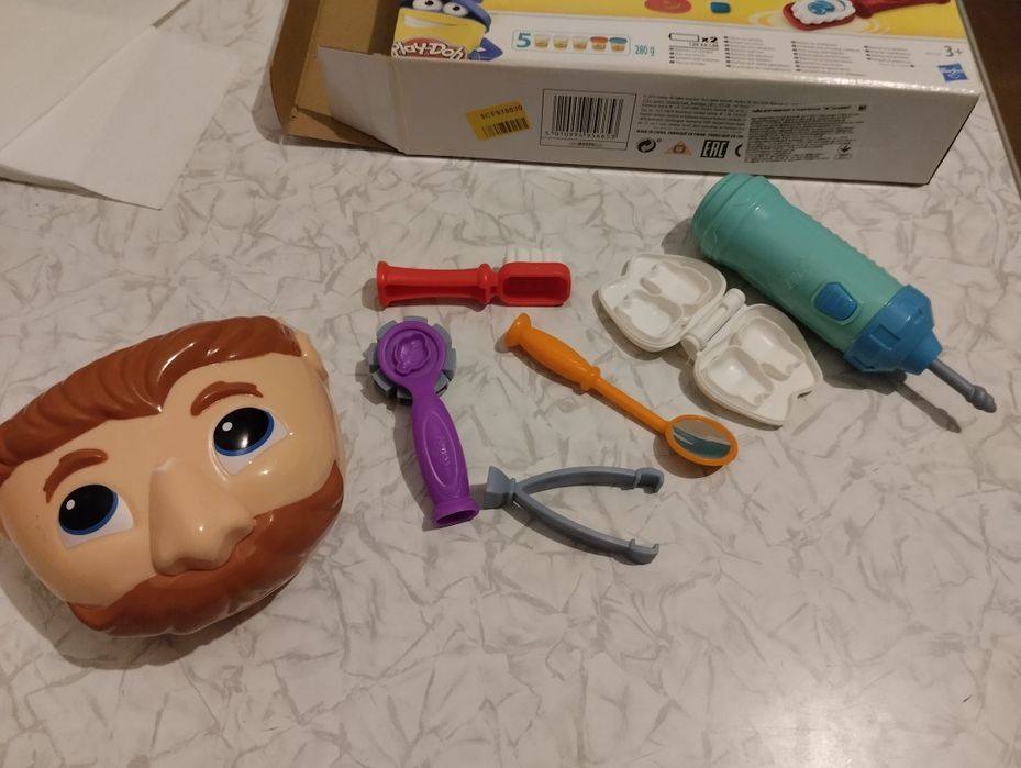 Набор Play Doh стоматолог