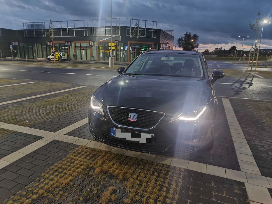 Seat Exeo ST SPORT 2012 2.0 Tdi dobrze wyposażony
