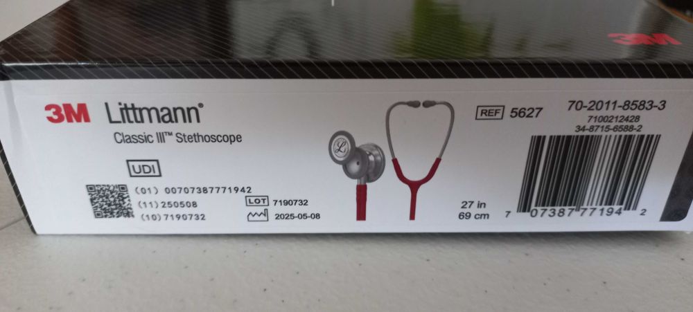 Estetoscópio novo, com caixa da Littmann Classic III