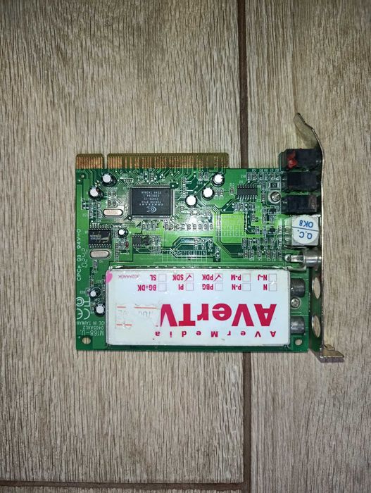 TV-тюнер внутернний AVerTV Studio 203 (M168-U)