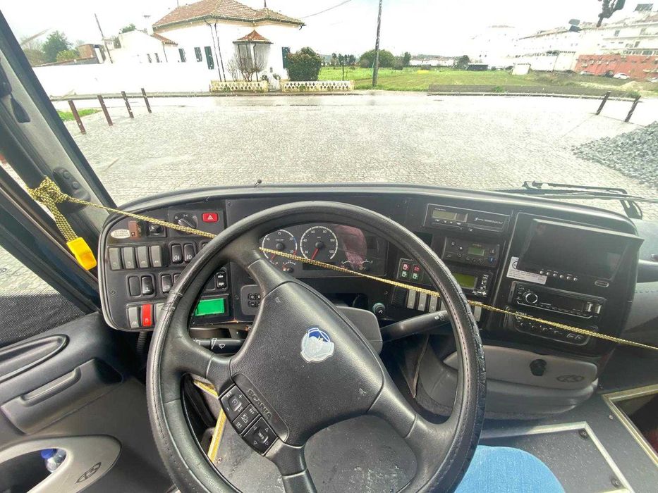 Autocarro Scania
