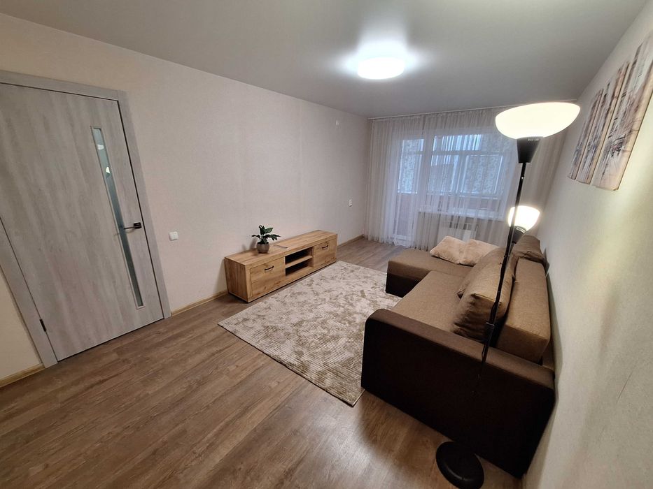 2 кім. 4 поверх р-н Владі з НОВИМ ремонтом.