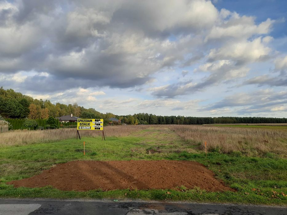 Działka budowlana 980m² - Janów