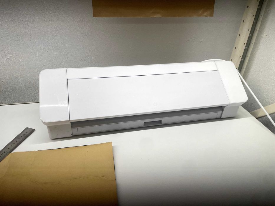 Silhouette Cameo 4 Branca
