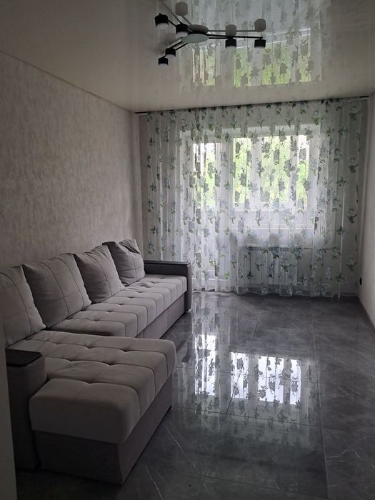 Подобово двохкімнатна. WI-Fi працює без світла