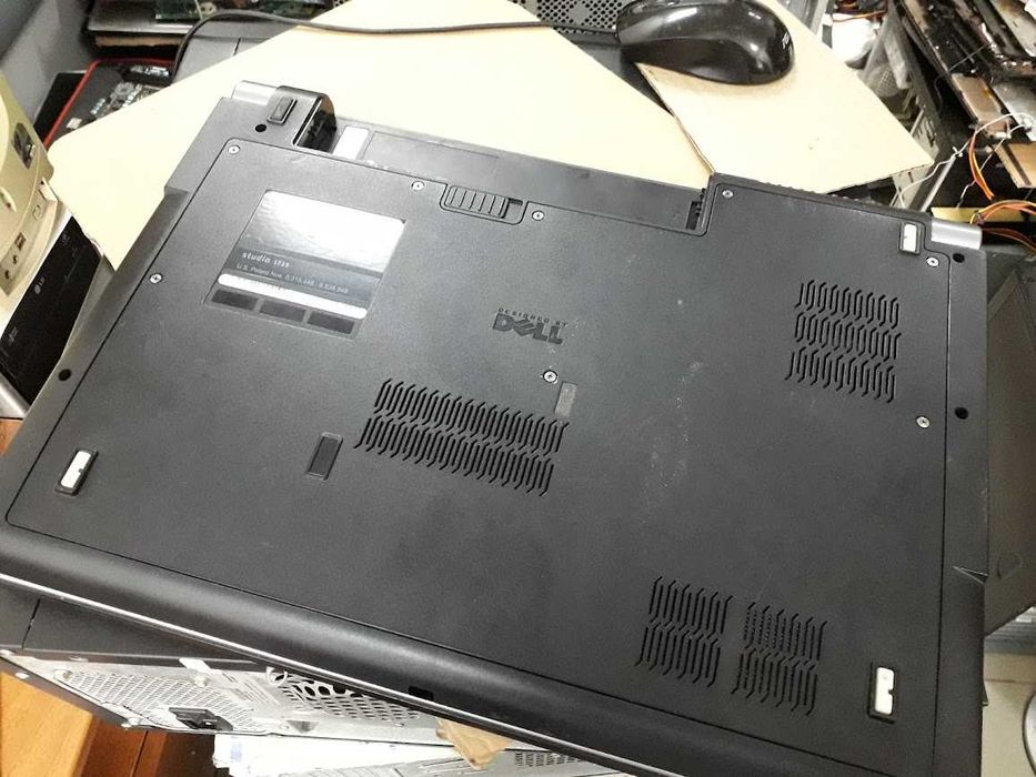 Ноутбук Ноутбук Dell Studio 1735