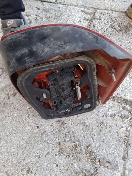 Lampa lewy tył kombi volkswagen Passat b5 fl