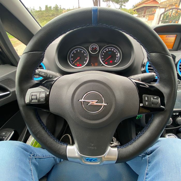 Opel corsa OPC 192cv