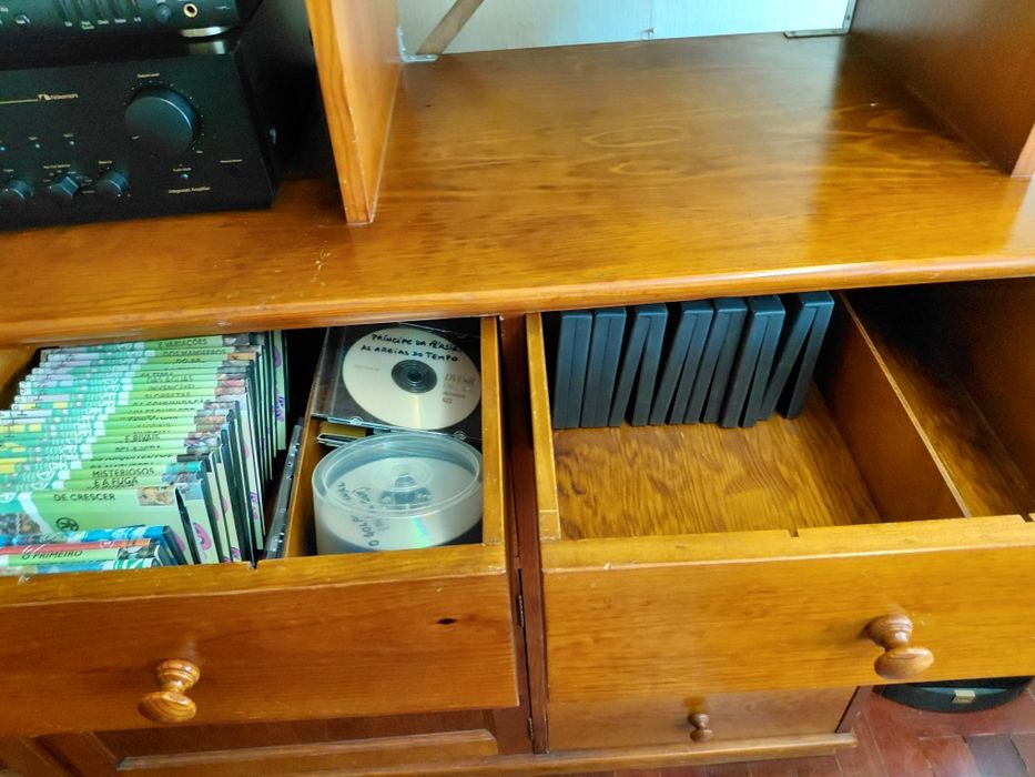 Armário de sala ou escritório