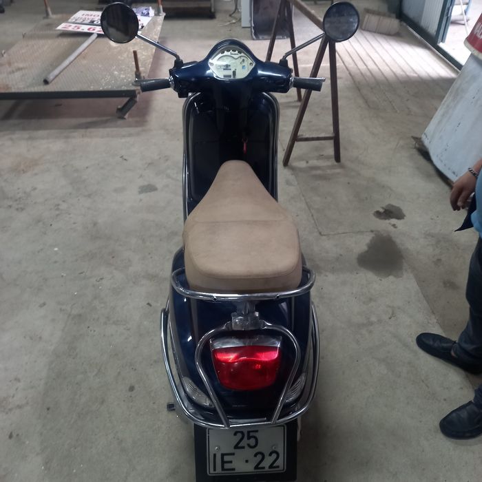 Vespa lx 125 ie bom estado