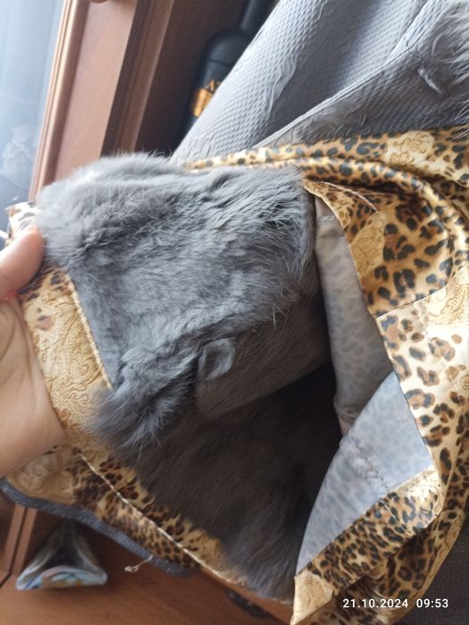 Жіноча зимова куртка