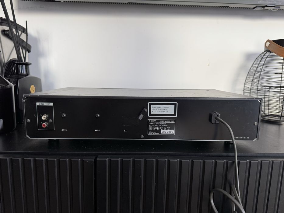 Odtwarzacz cd Sony CDP-209