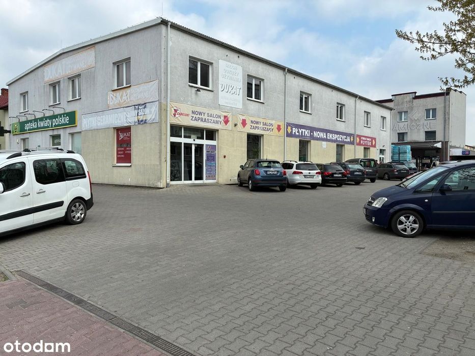 Lokal usługowy w naszym centrum handlowym z parkingiem