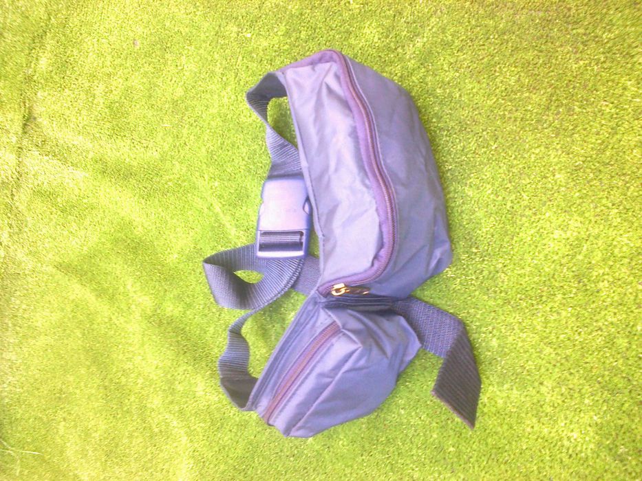 Torebka na pas tzw."nerka"