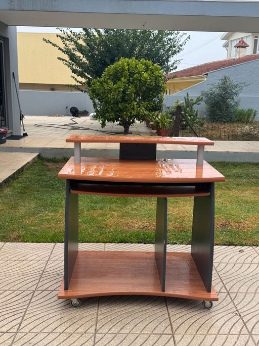 Secretaria para quarto