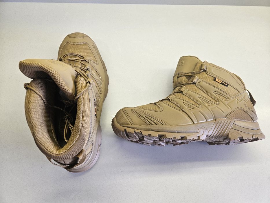 Botas aventura caminhada