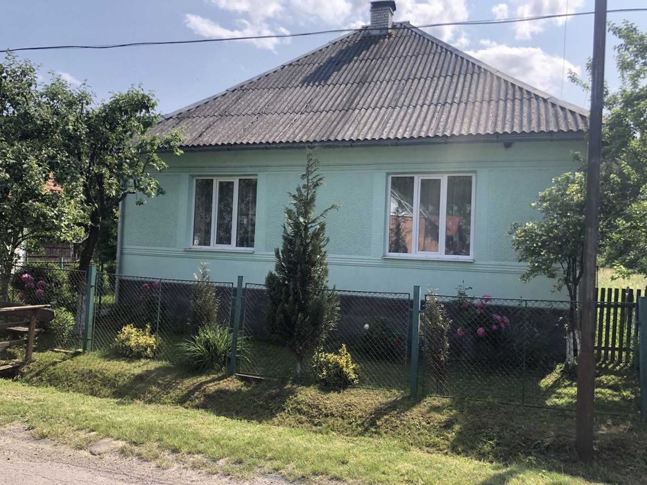 Будинок в селі..