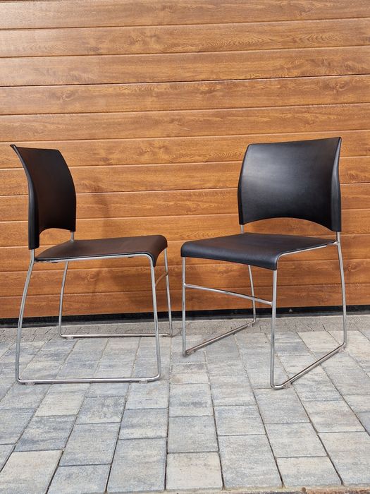 Stylowe  Designerskie Krzesla Sting Design Loft Chrom Ustawiane w Stos