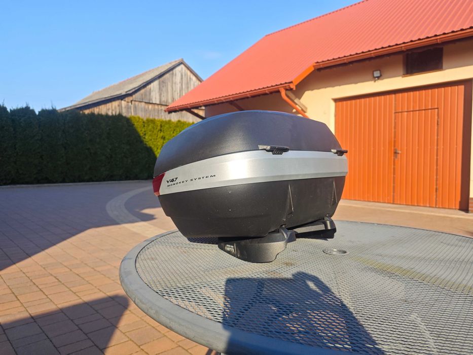 Kufer centralny GIVI V47nn