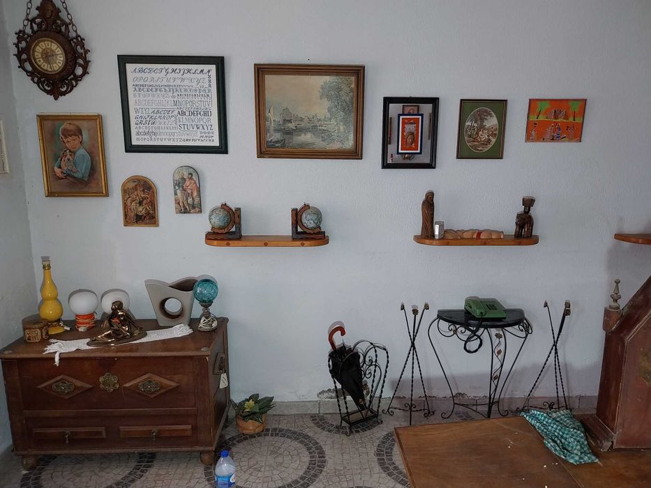 Sortido de antiguidades