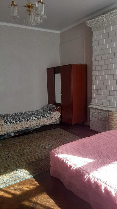 Продам комнату в коммуне